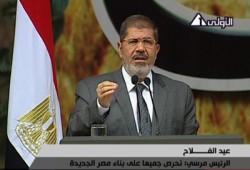 الرئيس: أسقطنا مديونيات الفلاحين الأقل من 10 آلاف جنيه ونبحث إسقاط الباقي
