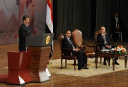 الرئيس يقترح حضور رئيس اتحاد الطلاب اجتماعات مجلس الجامعة