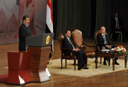 الرئيس يقترح حضور رئيس اتحاد الطلاب اجتماعات مجلس الجامعة
