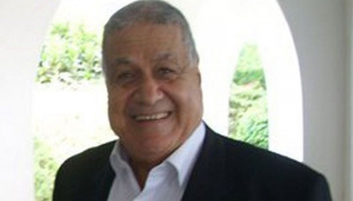 الرئيس مرسي يمنح مؤسس سلاح الصاعقة المصرية رتبة الفريق الفخري