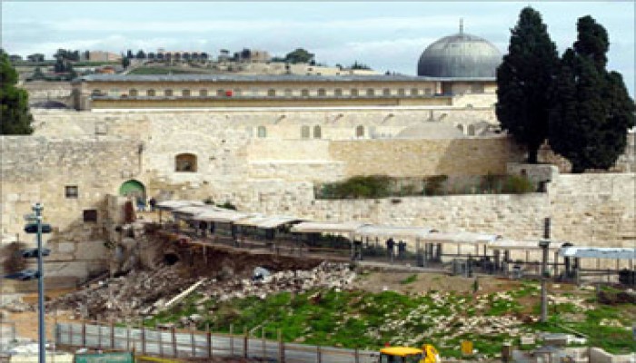 الاحتلال ينفذ حفريات جديدة جنوبي المسجد الأقصى