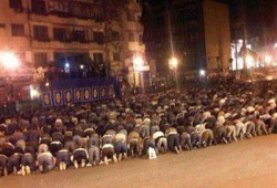 الآلاف يحيون ليلة القدر بميدان التحرير تأييدًا لقرارات الرئيس