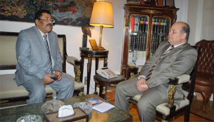وزيرا الثقافة المصري واليمني يبحثان سبل التعاون الثقافي بين البلدين