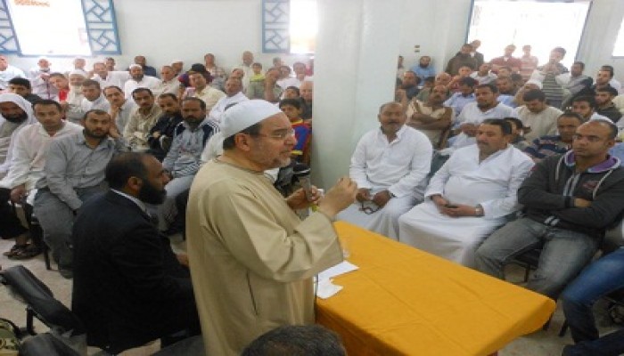 د. يسري هانئ يشارك في حملة "وطن نظيف" بالدقهلية