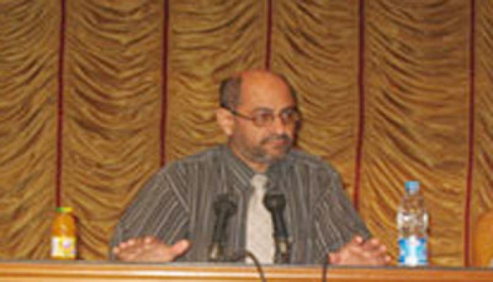 أنا ضعيف أمام النساء.. ماذا أفعل؟"