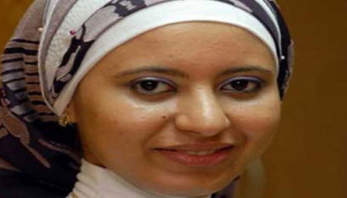 "الحرية والعدالة" يطالب الرئيس السوداني بالإفراج عن الصحفية شيماء عادل