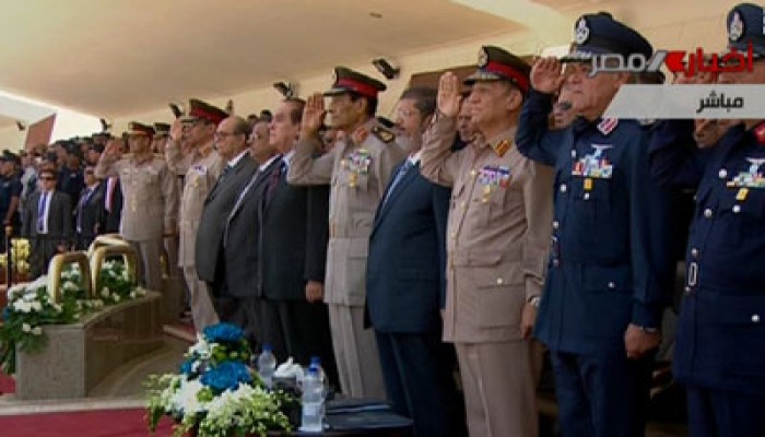 مرسي وطنطاوي يشهدان حفل تخرج الدفعة 79 من الكلية الجوية