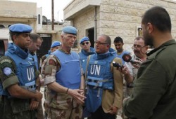 رئيس بعثة المراقبين: العنف في سوريا بلغ مستويات غير مسبوقة