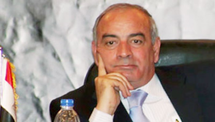 محافظ أسيوط: الرئيس مرسي كلَّفنا بالتواصل المباشر مع المواطنين