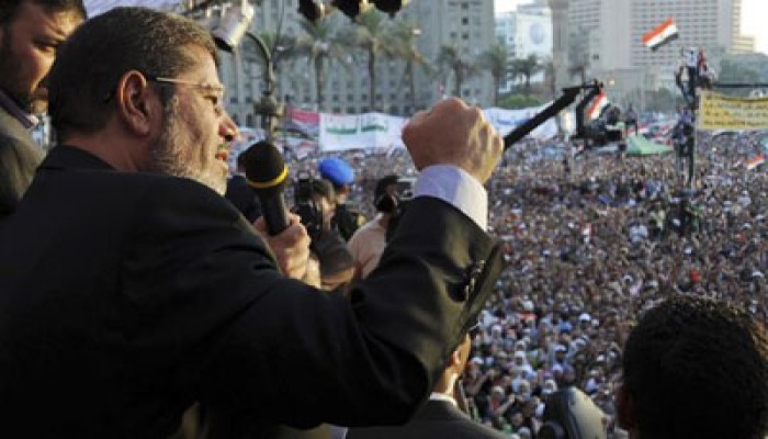 الفاينانشال تايمز: "مرسي" حريص على طمأنة الشعب