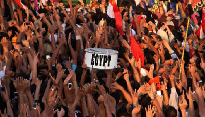 مسيرات احتفالية بالتحرير بعد مراسم تنصيب الرئيس