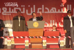 أقباط أسيوط يشيدون بخطاب مرسي ويتطلعون لمستقبل أفضل