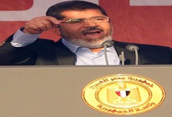 الواشنطن بوست: خطاب مرسي المعتدل مختلف عن أسلوب مبارك الاستبدادي