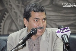 نقيب الصحفيين يهنئ "مرسي" بفوزه بمنصب رئيس الجمهورية