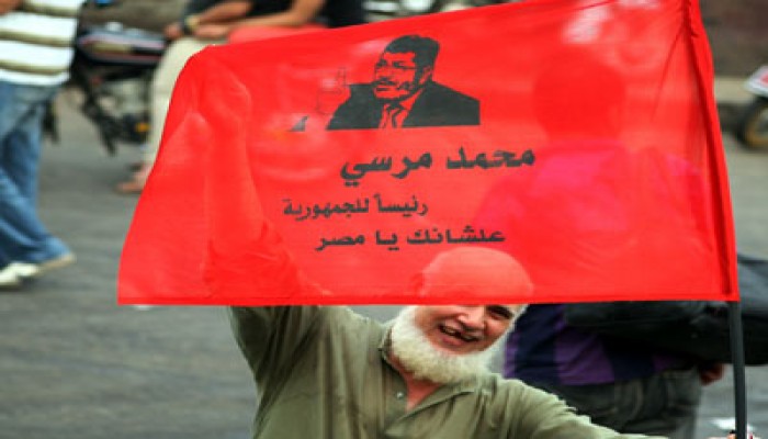 حملة د. مرسي: تأجيل إعلان نتيجة انتخابات الرئاسة غير قانوني