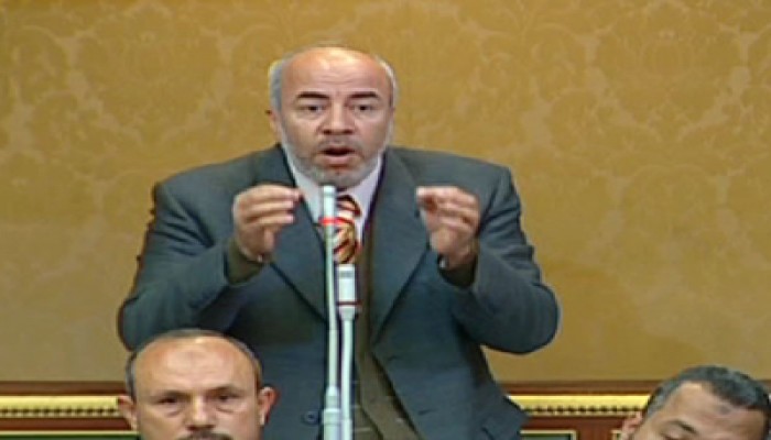 خالد حنفي: الشعب المصري لن يمنح "العسكري" الفرصة لتفريغ الثورة