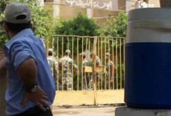 اعتقال بلطجي يروع الناخبين ويدعي انتماءه لحملة مرسي بالسويس