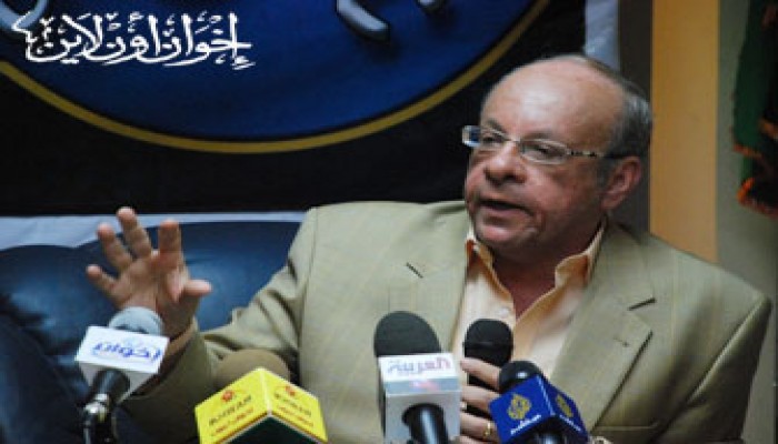 وحيد عبد المجيد: المحكمة الدستورية تجاوزت دورها القانوني
