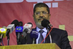 اليوم.. د. مرسي على شبكة قنوات (الجزيرة)