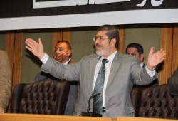 د. مرسي: الأقباط شركاء الوطن وحقوقهم في رقبتي