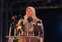 د. أميمة كامل: نهضة شاملة للمرأة حال فوز "مرسي"