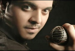 الفنان مصطفى محمود: أدعم حملة مرسي بكل ما أستطيع