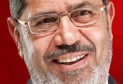 إفطار أنصار مرسي الصائمين بحلوان قبل غلق اللجان