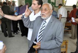 تصريح صحفي بشأن تصويت الأستاذ عاكف