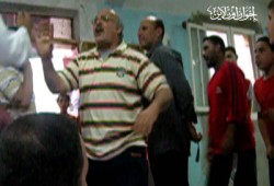 سوهاج.. تعدي أحد أنصار شفيق على مندوب مرسي بالمراغة