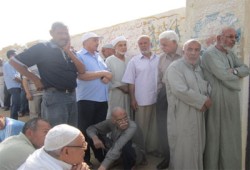 كبار السن والنساء يتقدمون طوابير الانتخابات بالسويس