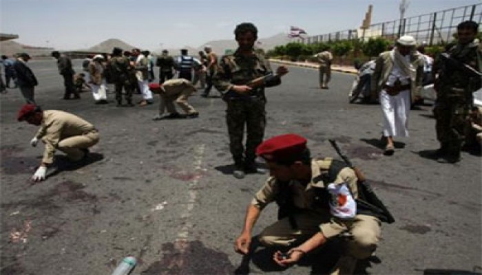 400 قتيل وجريح في تفجير استهدف الجيش اليمني