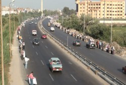 سلسلة بشرية بطول ٢٠ كيلومترًا لدعم "مرسي" بالإسكندرية