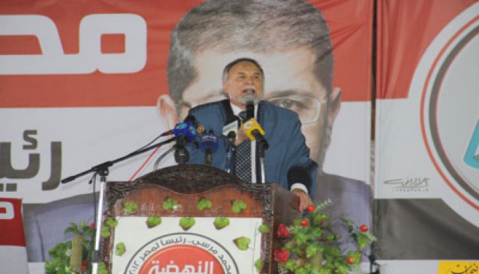 الفنان وجدي العربي  يجدد من سوهاج دعمه لمرسي
