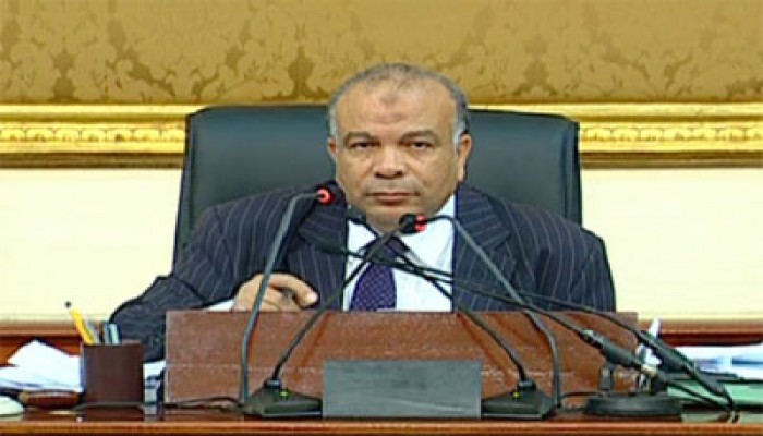 الكتاتني يعلن بدء تطبيق "عزل الفلول"
