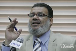 إسماعيل: نواجه محاولات لعرقلة وضع الدستور