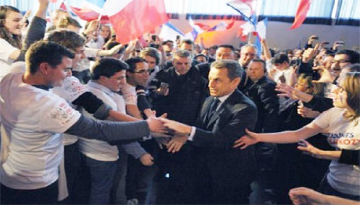 انطلاق انتخابات الرئاسة بفرنسا واحتمالات بالإعادة