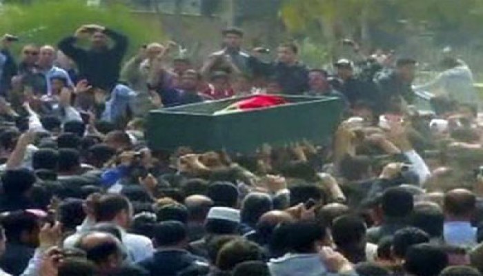 تجدد القصف على سوريا و57 شهيدًا بجمعة "سننتصر"