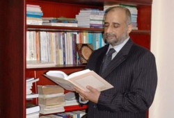 أهل البذل والتضحية والعطاء