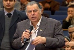 المناضل الثوري "أبو العز".. الولاء للمخلوع!