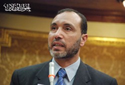 تدخل كسبة ينهي اعتصام عمال صوامع دمياط