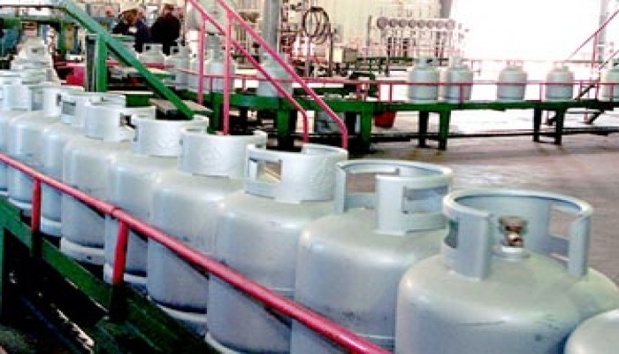 عمال بوتاجاز أسوان يطالبون بالتعيين