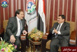 "الحرية والعدالة" يستقبل سفير أرمينيا