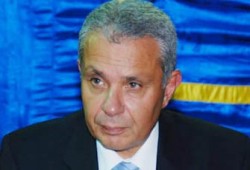 رئيس جامعة القاهرة: الدستور التوافقي طوق نجاة