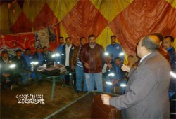 "الحرية والعدالة" بدمياط ينجح في حل أزمة عمال "الوسطاني للبترول"
