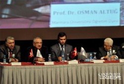 أشرف بدر الدين يشارك في مؤتمر أربكان بتركيا