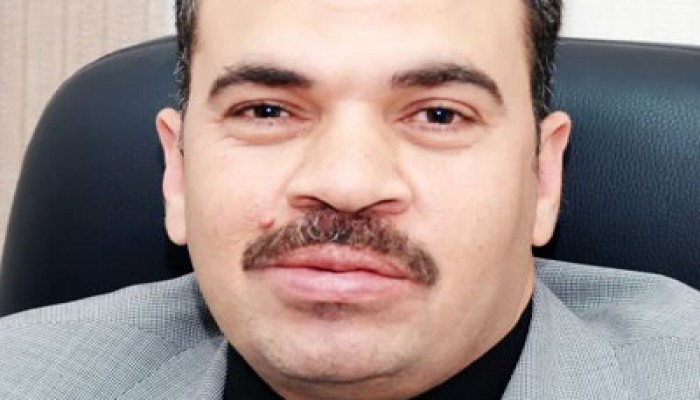 رضا فهمي يطالب الحكومة بالاستقالة بعد تخبطها في أزمة "التمويل الأجنبي"