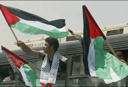 الاحتلال يفرج عن 200 أسير فلسطيني من الضفة