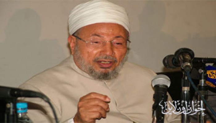 القرضاوي: زيارة القدس بتأشيرة صهيونية حرام شرعًا