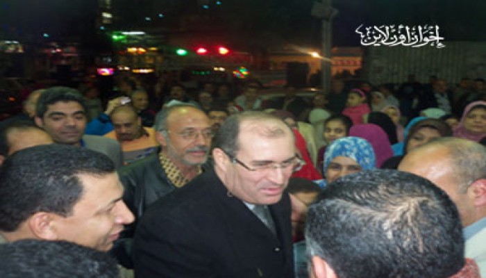 حشمت يفتتح أكبر سوق خيري للحرية والعدالة بالبحيرة