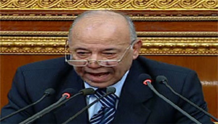 تفويض البرلمان في مواعيد استجواب المشير ووزير الداخلية
